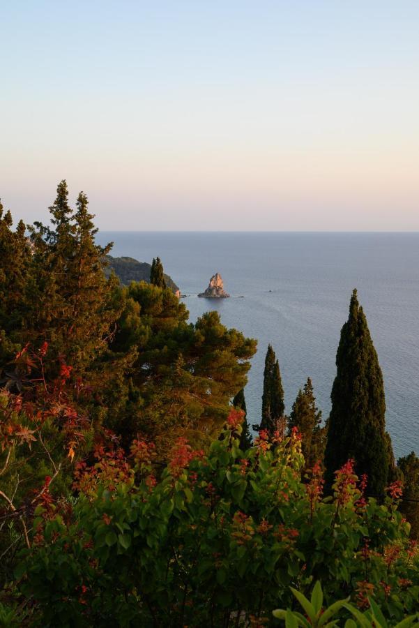 Nisos Sunset Agios Gordios Agios Gordios (Corfu)