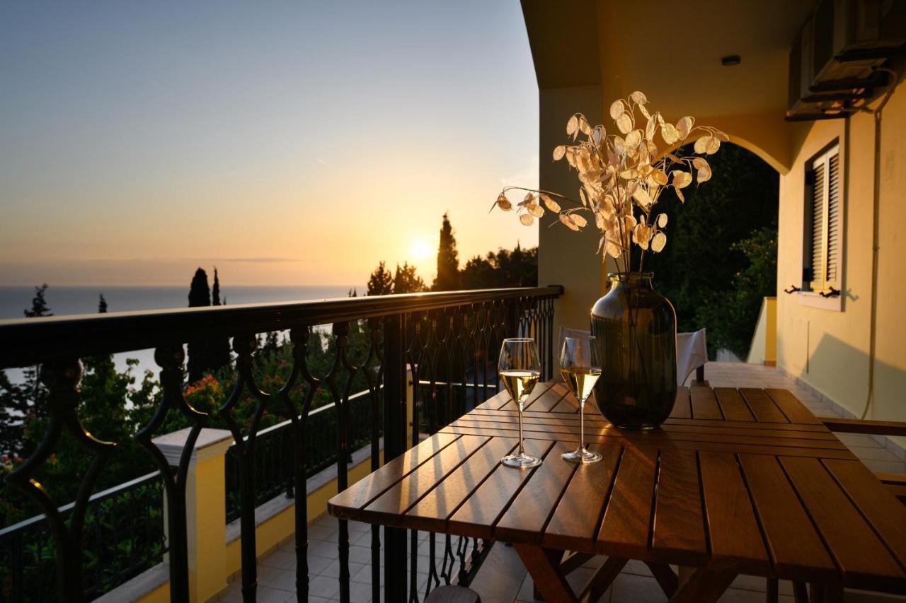 Nisos Sunset Agios Gordios *